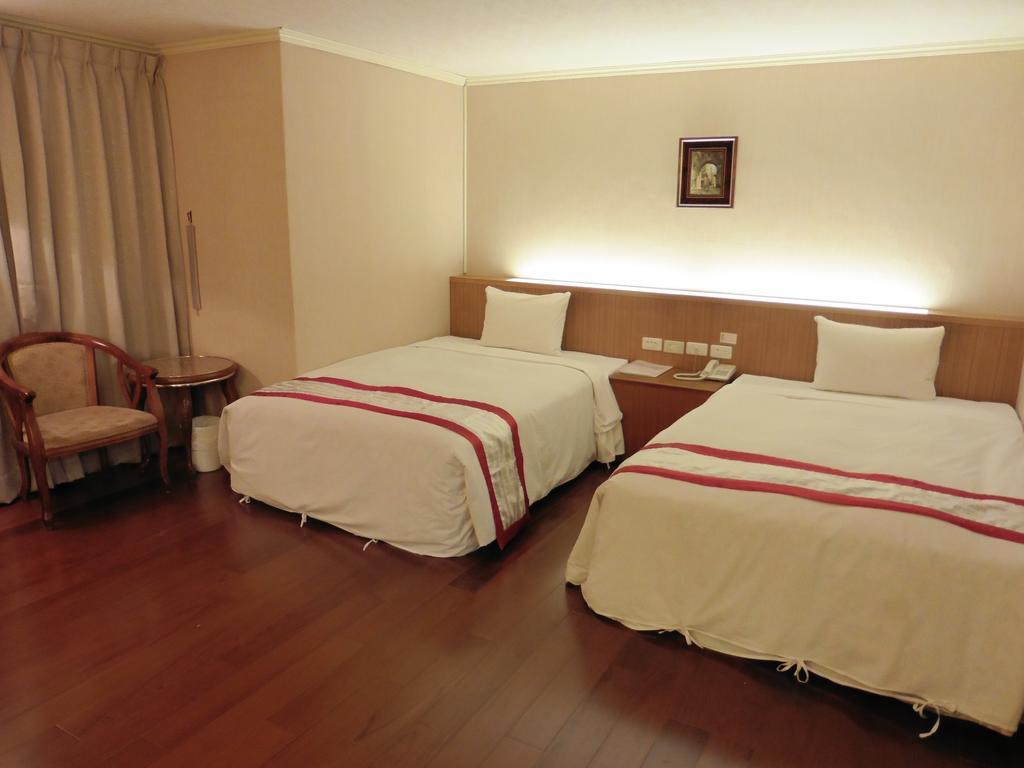 Tapeng Bay Holiday Hotel Donggang Exterior foto